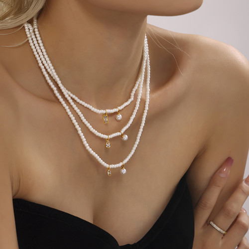 饰品厂来了玉人(图1) 5.jpg