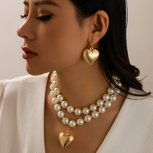 人生就是博·(中国区)官方网站z6饰品厂绝不放过一件不良品(图1) 11.jpg